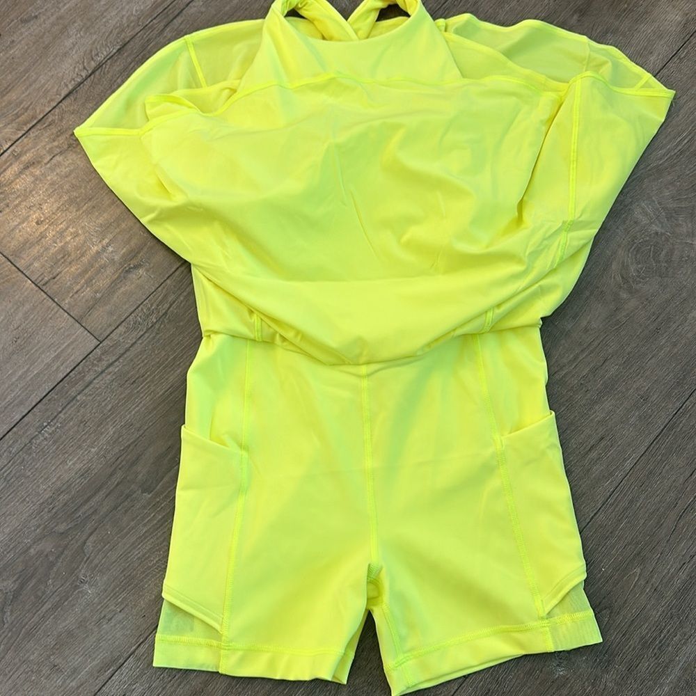 Lululemon Court Crush Dress Electric Lemon size 6 NWT tennis dress 🎾‎ - Picture 8 of 8